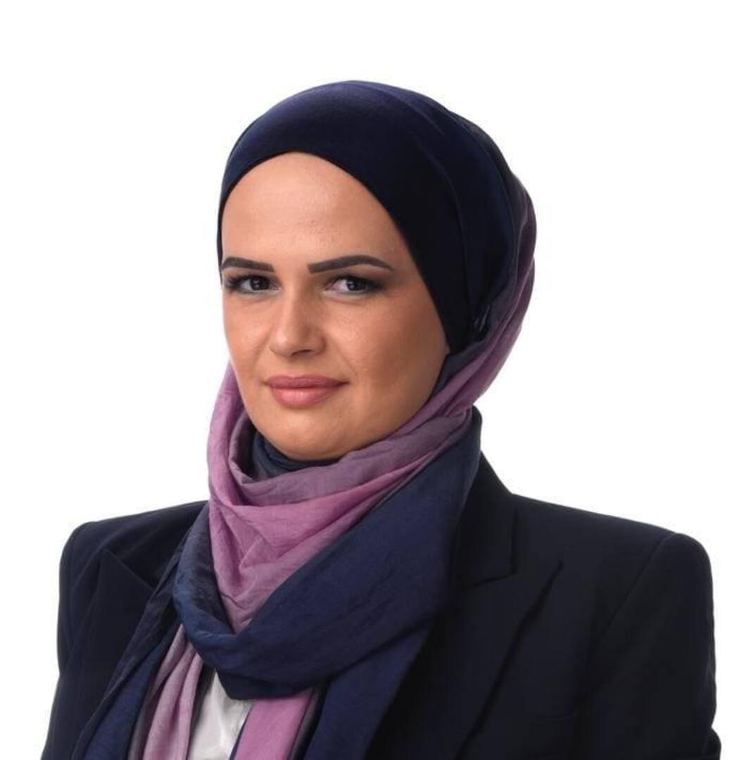 Ko je Amina Kavazović? Hidžab ostaje u NS Rs - slika 3